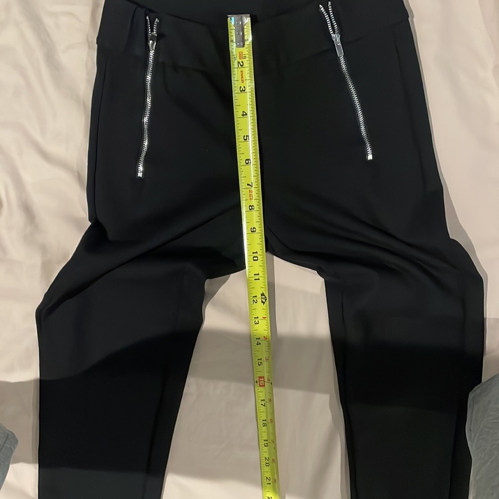 Slimming Options mid weight leggings with dual zipper detail - Picture 3 of 9